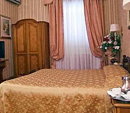 Siviglia Hotel 3*